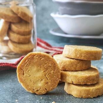 Almond Shortbread Cookies (box of 20s)